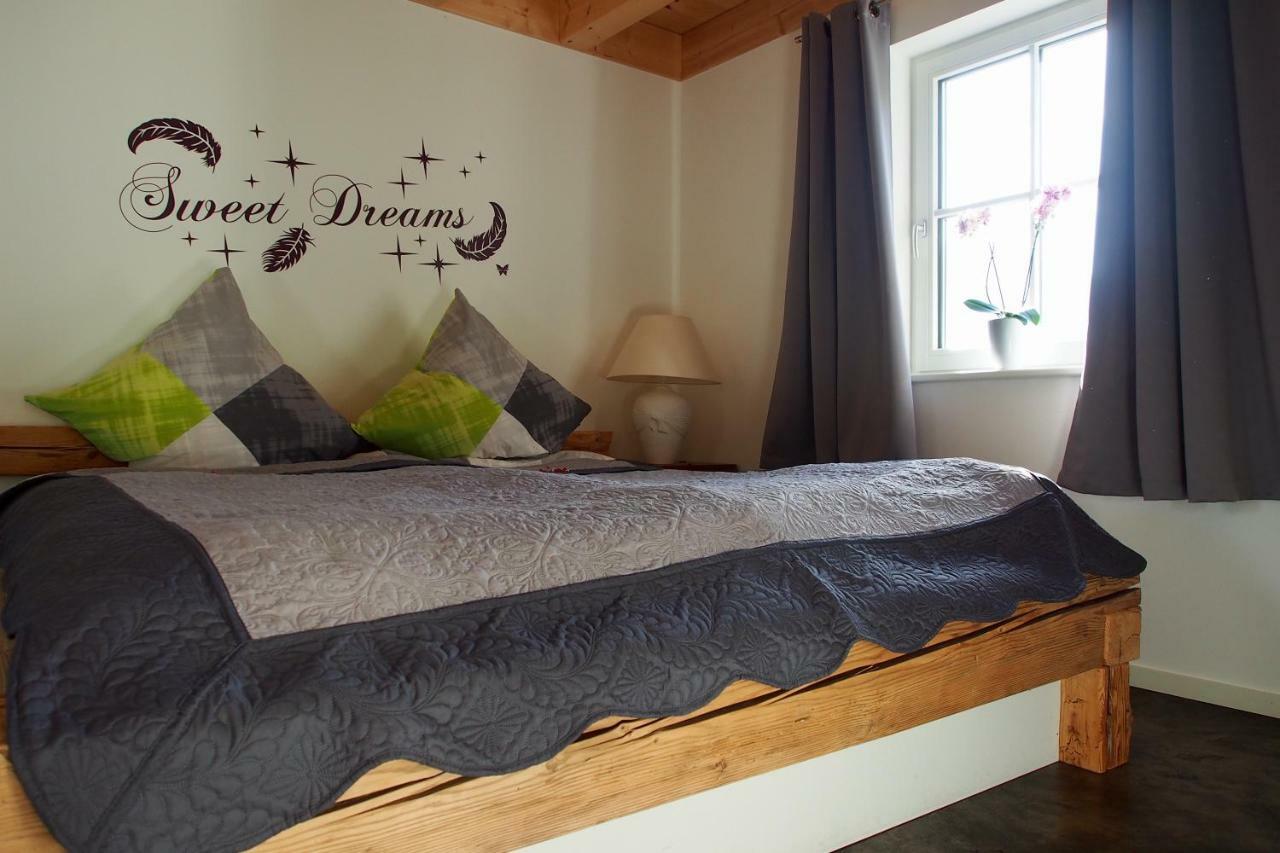 Ferienwohnung Almflair Chalet Thiersee Buitenkant foto